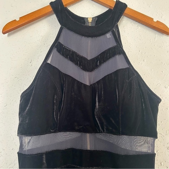 Emerald Sundae Black Velvet Cutout Halter Mini Dress NWOT Large Holiday - Picture 3 of 8